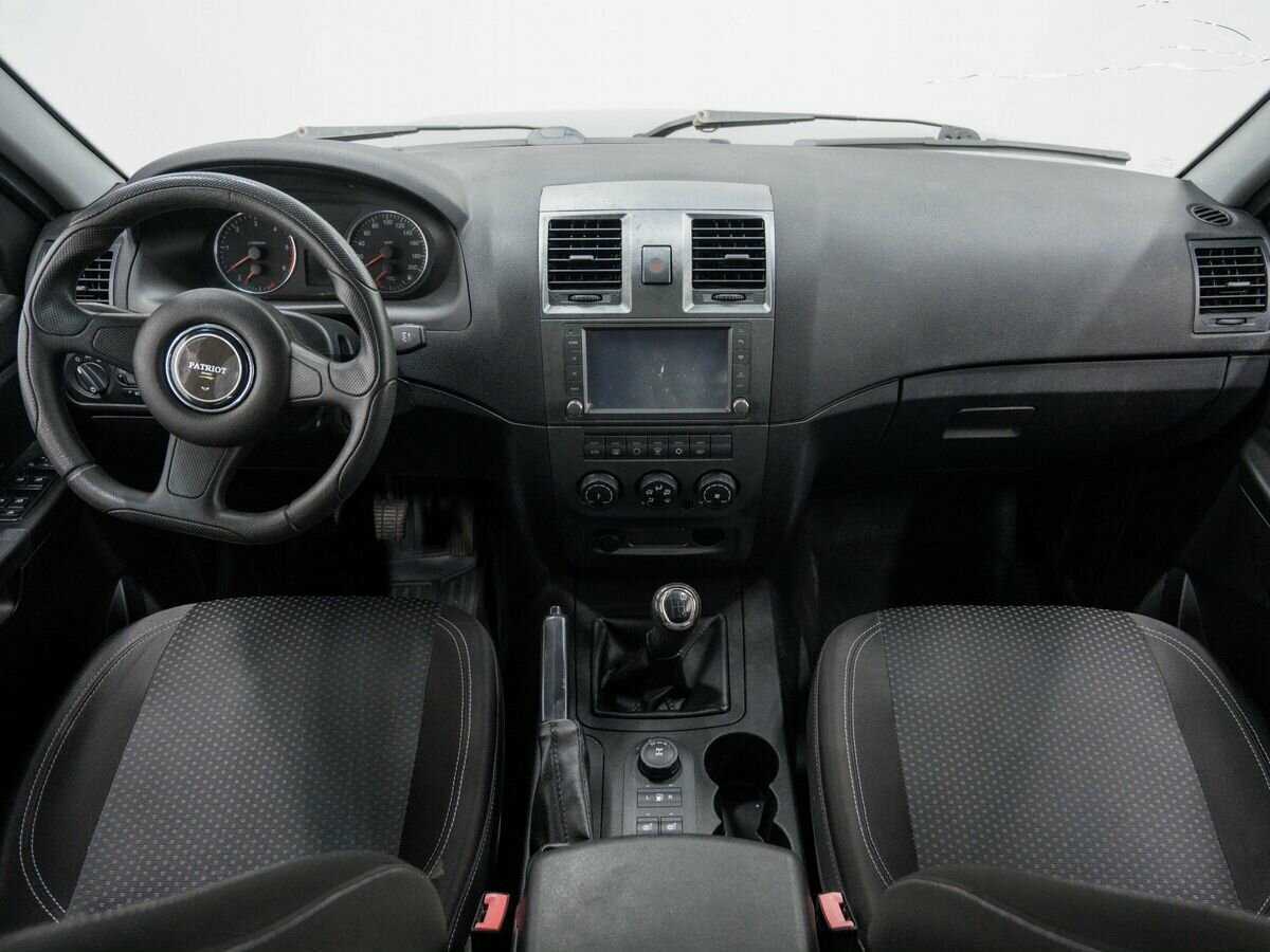 УАЗ Патриот б/у, 2015, Механическая. Фото: #10