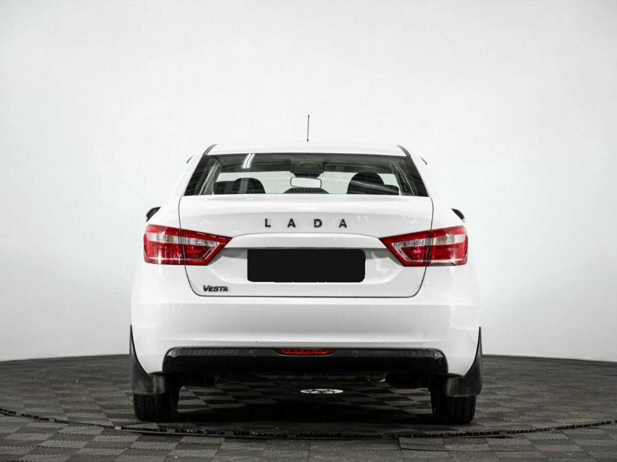 Лада (ВАЗ) Веста б/у, 2019, Механическая. Фото: #4