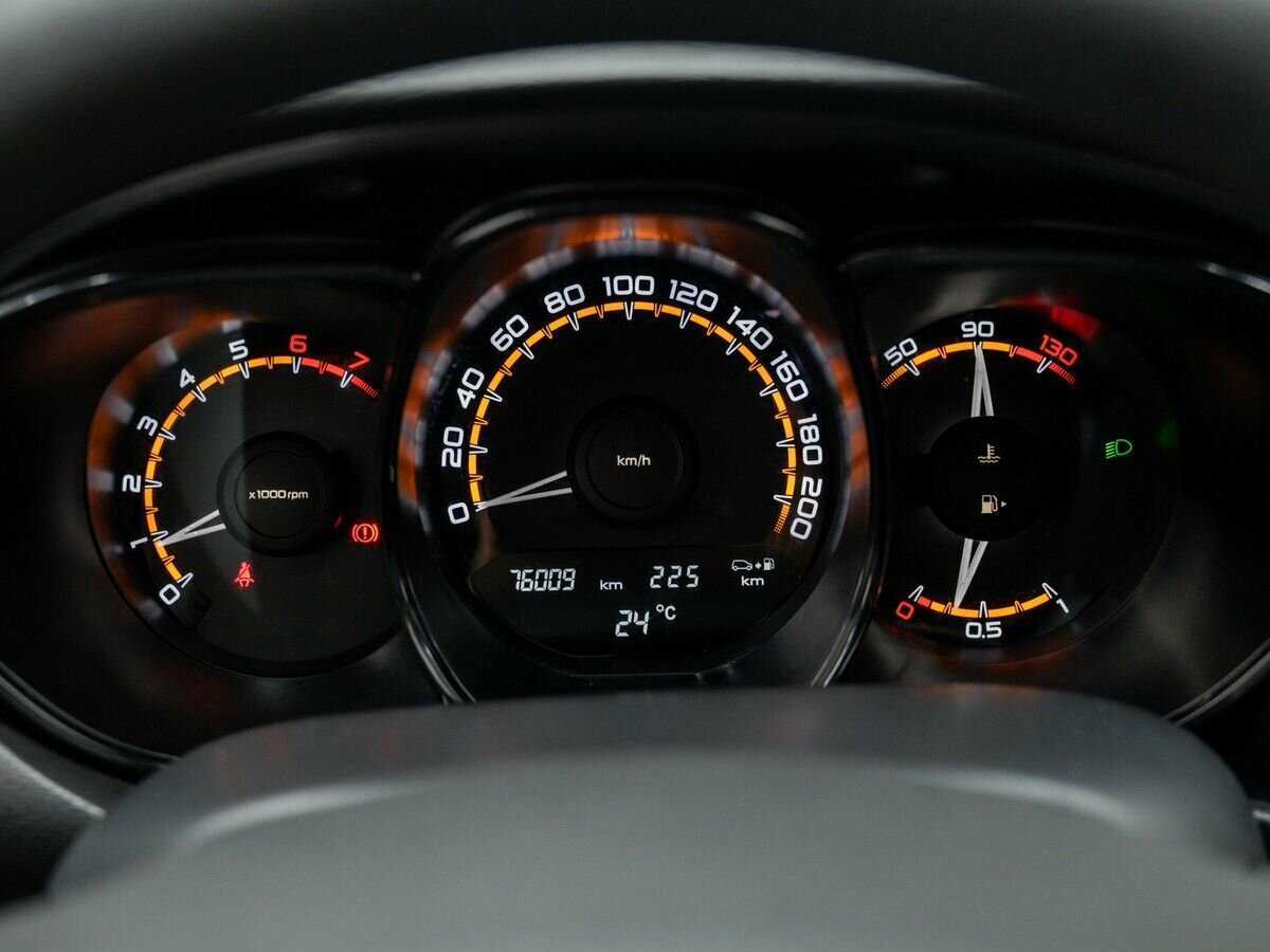 Лада (ВАЗ) Веста б/у, 2019, Механическая. Фото: #18