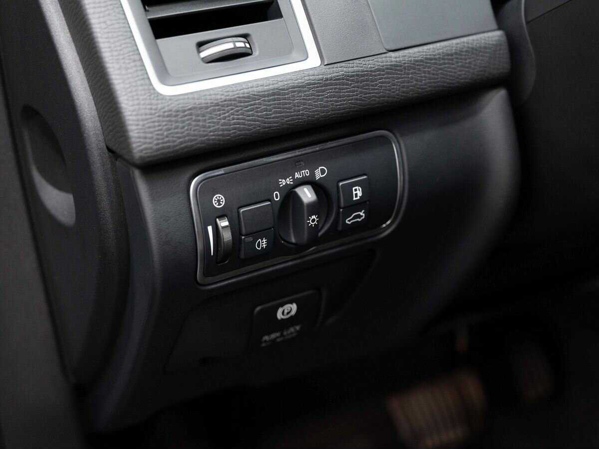 Вольво ИксЦ60 б/у, 2014, Автоматическая. Фото: #19