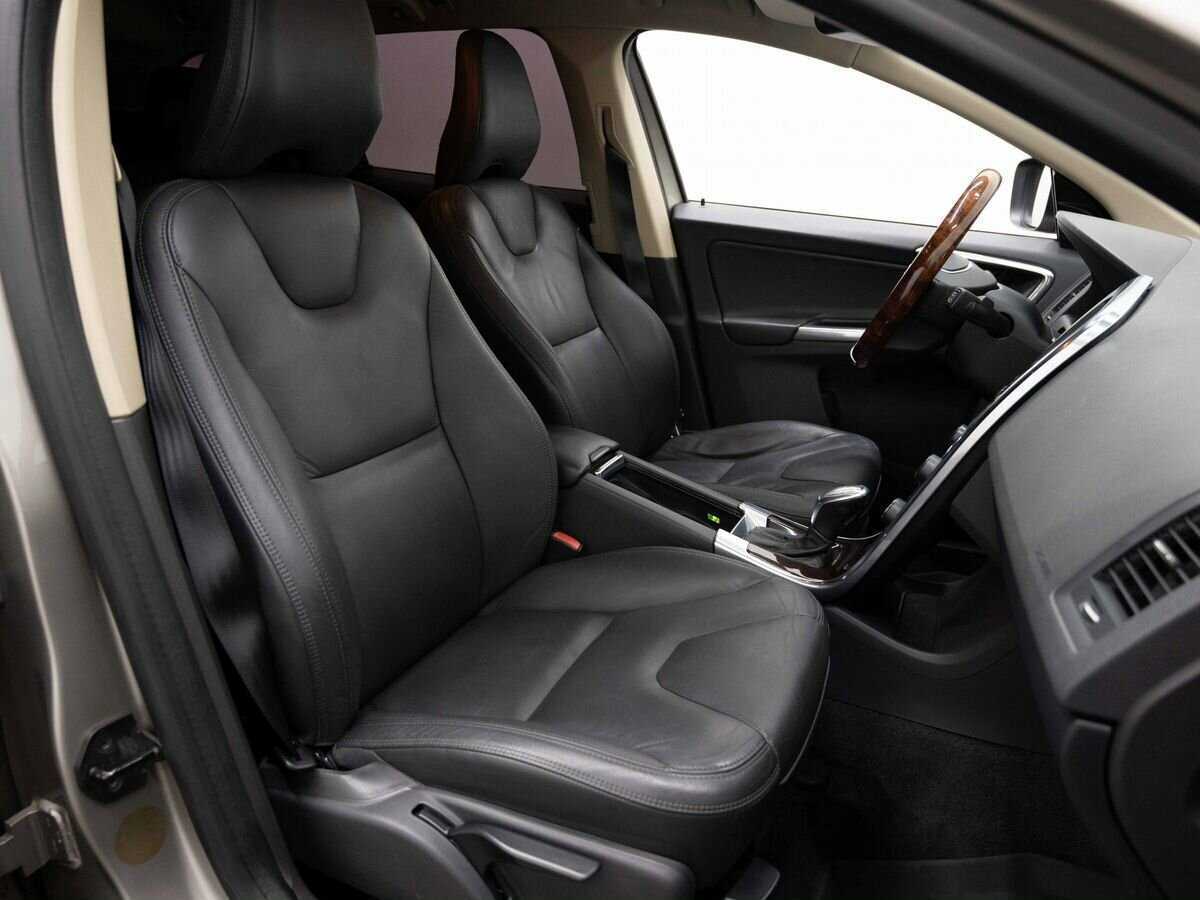 Вольво ИксЦ60 б/у, 2012, Автоматическая. Фото: #11