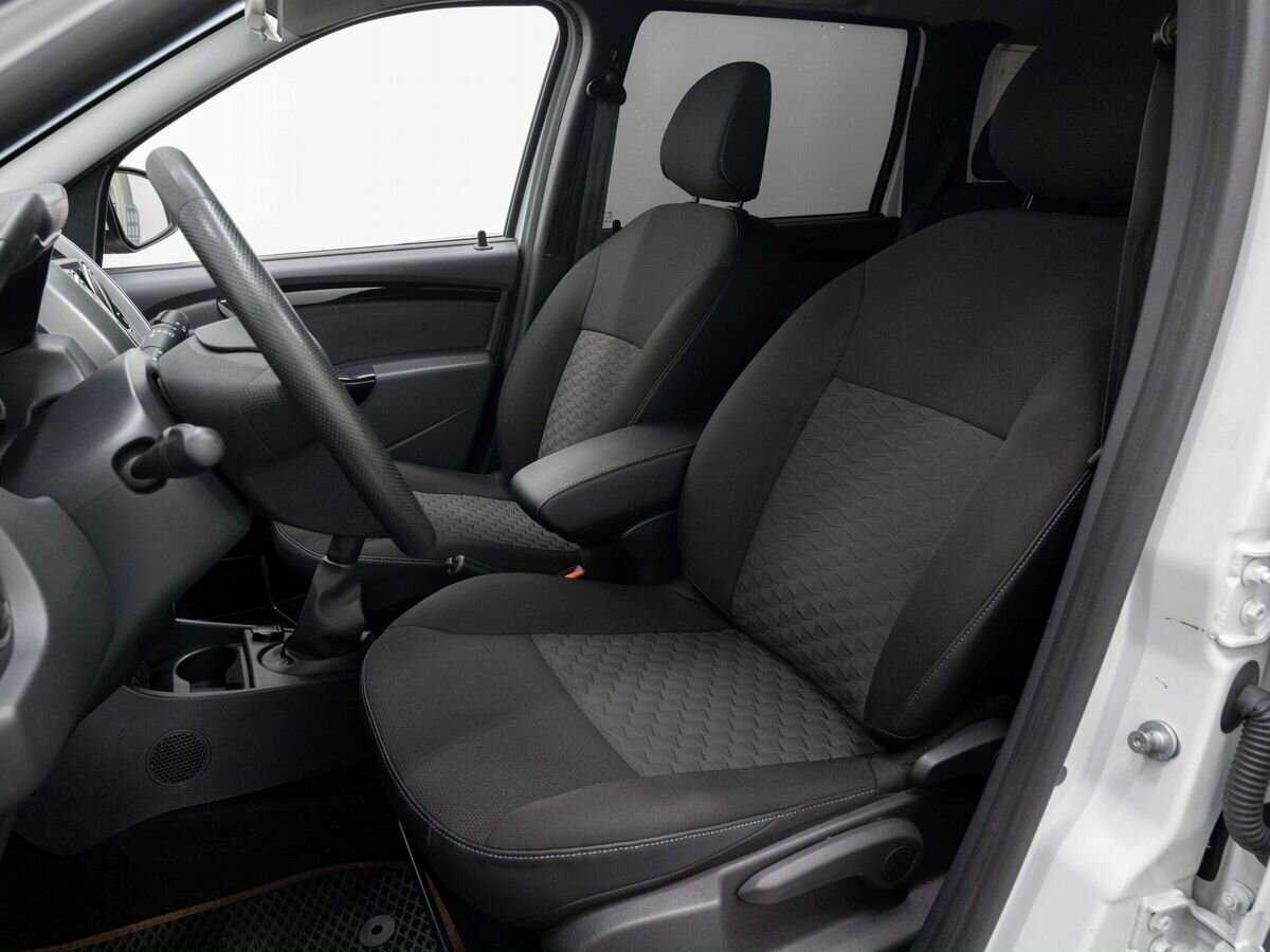 Лада (ВАЗ) Ларгус б/у, 2021, Механическая. Фото: #7