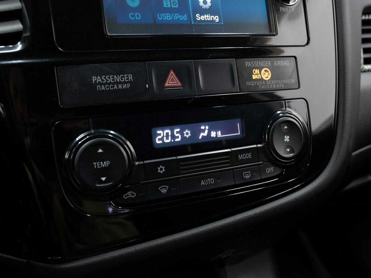 Митсубиши Оутлэндер б/у, 2014, Вариатор. Фото: #17