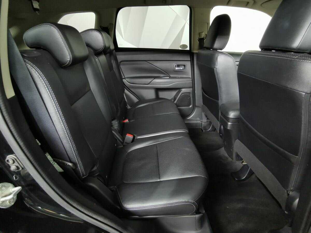 Митсубиши Оутлэндер б/у, 2016, Вариатор. Фото: #11