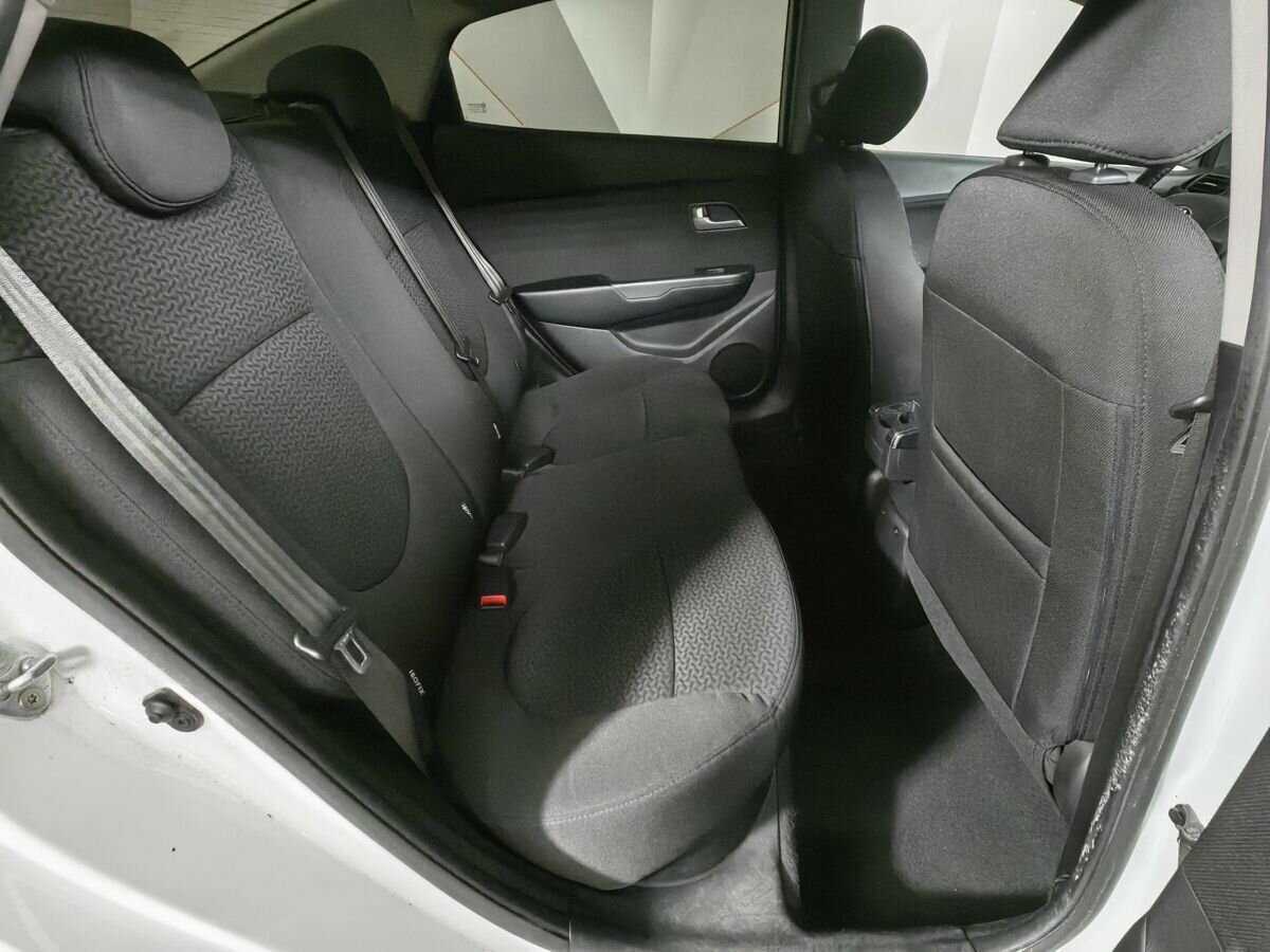 Киа Рио б/у, 2013, Автоматическая. Фото: #11