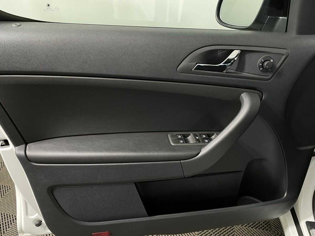 Шкода Йети б/у, 2017, Автоматическая. Фото: #7