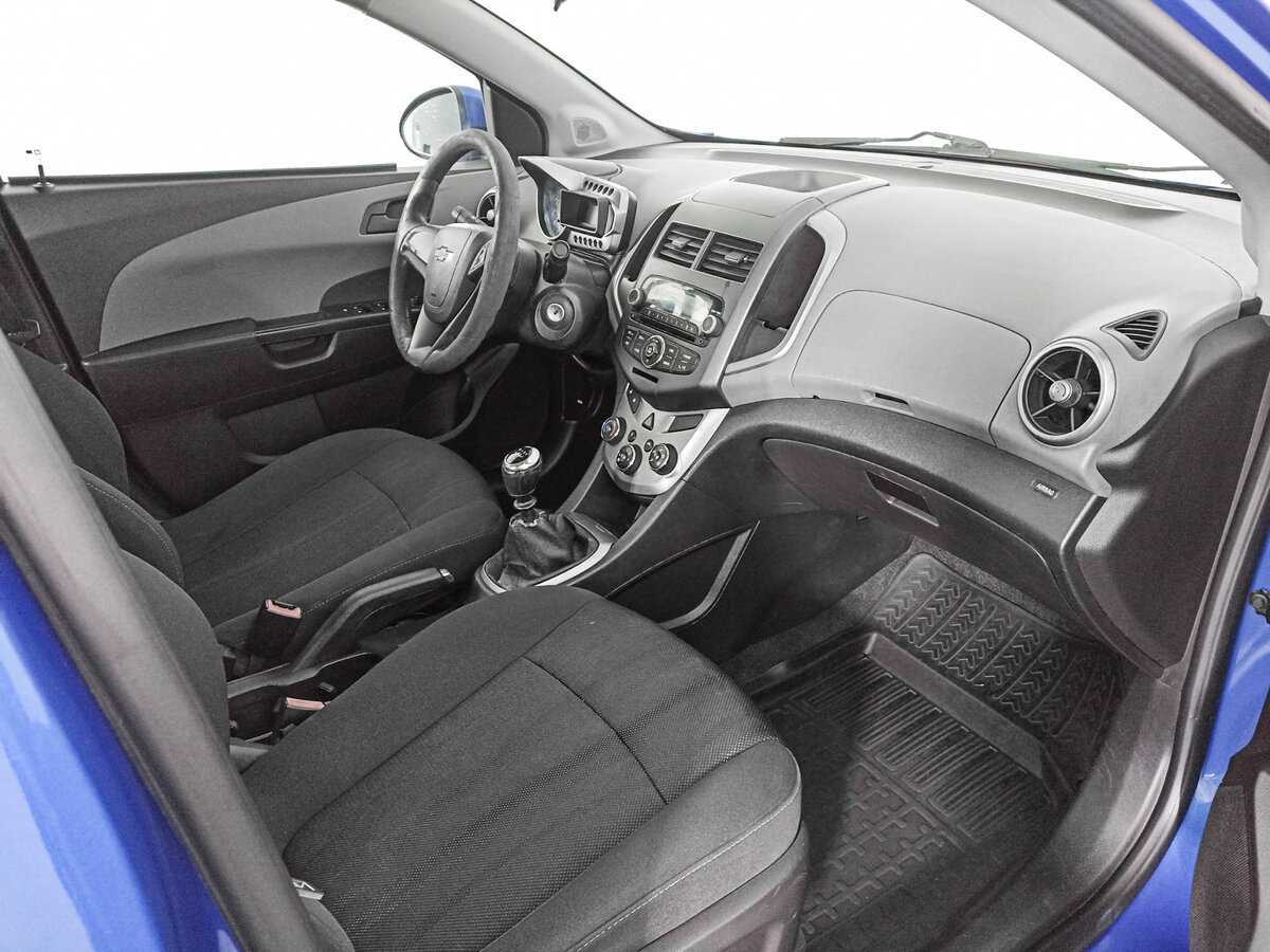 Шевроле Авео б/у, 2012, Механическая. Фото: #8