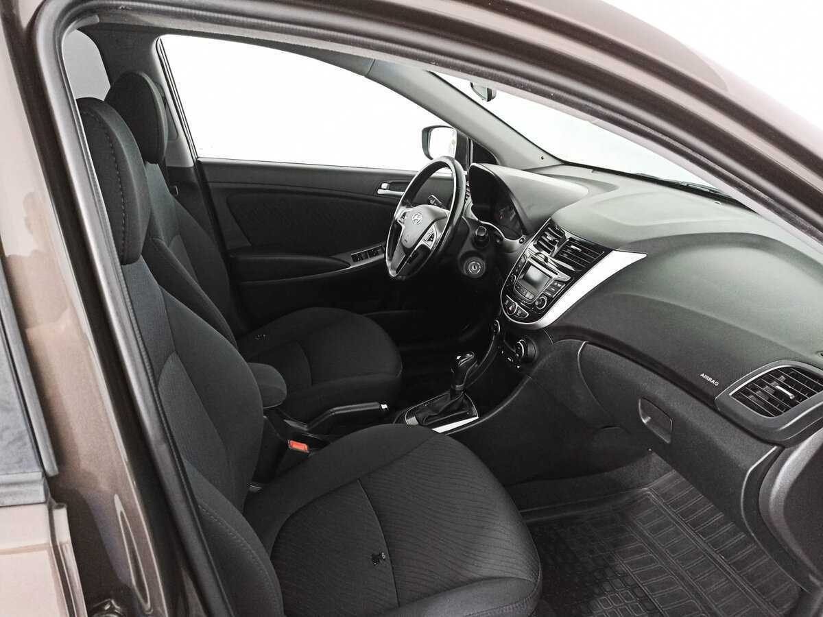 Хендай Солярис б/у, 2015, Автоматическая. Фото: #7