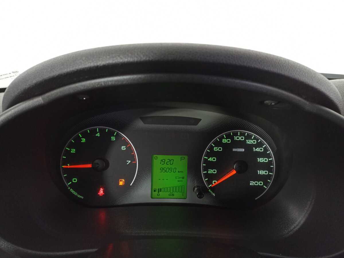 Лада (ВАЗ) Гранта б/у, 2013, Автоматическая. Фото: #10