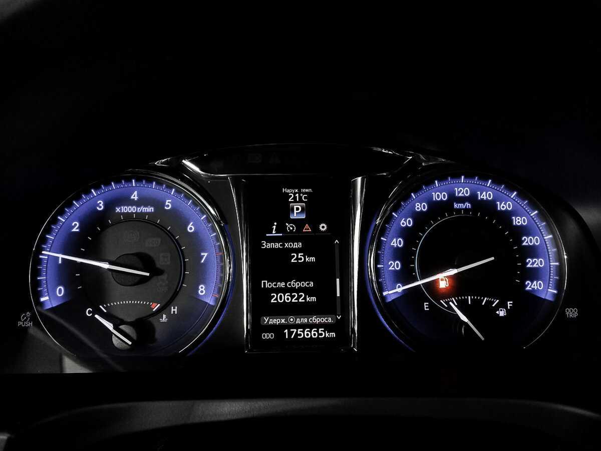 Тойота Камри б/у, 2015, Автоматическая. Фото: #8