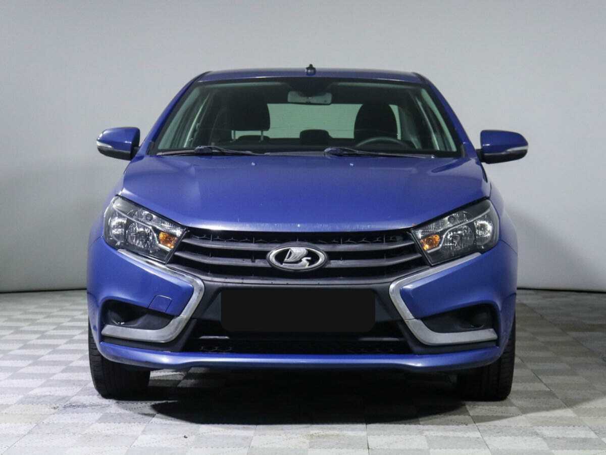 Лада (ВАЗ) Веста б/у, 2016, Механическая. Фото: #1