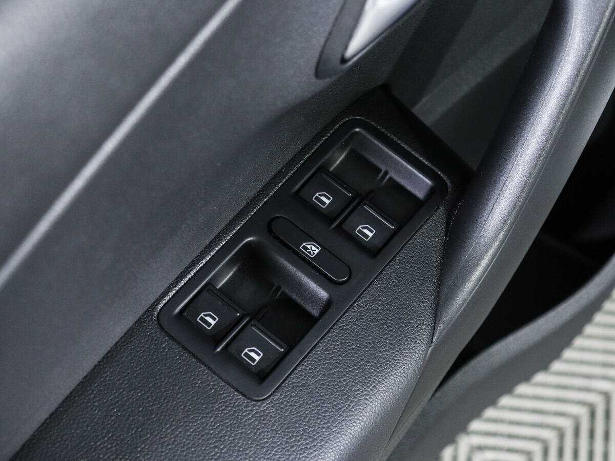 Фольксваген Поло б/у, 2018, Автоматическая. Фото: #16