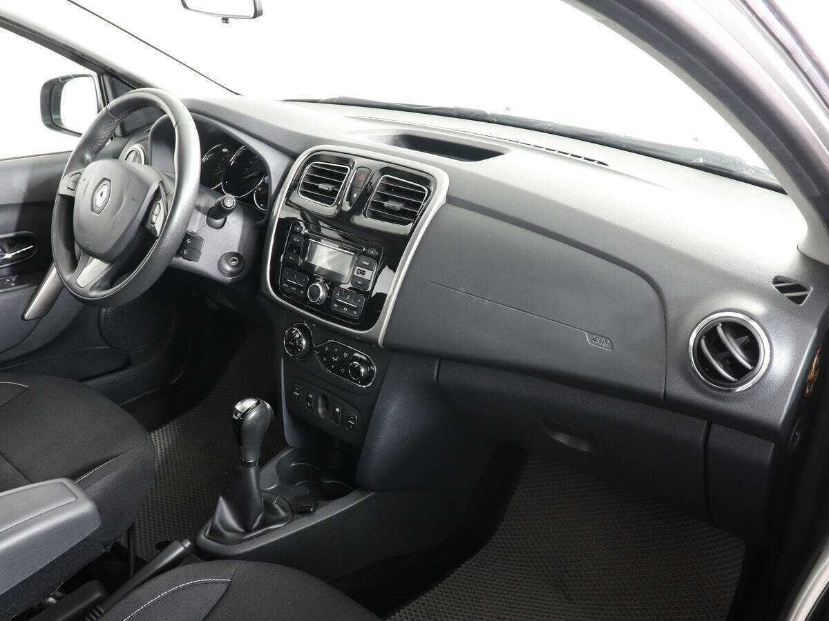 Рено Сандеро б/у, 2016, Автоматическая. Фото: #9