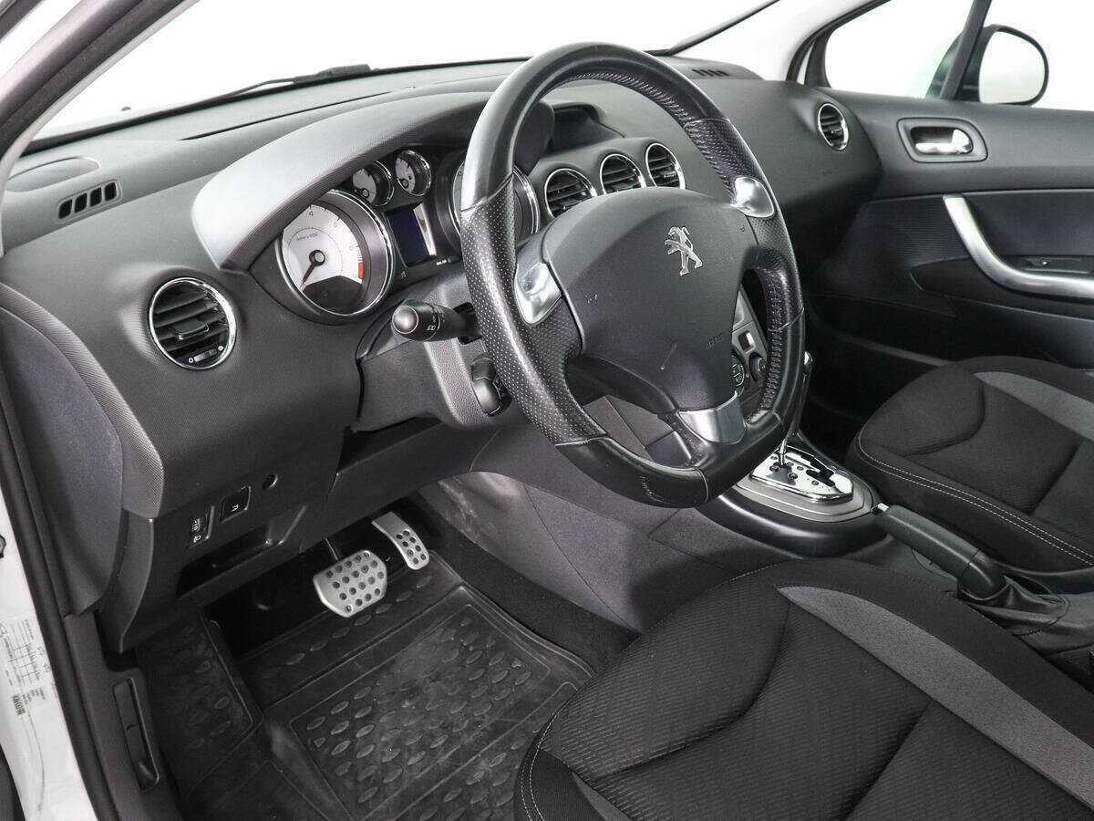 Пежо 408 б/у, 2016, Автоматическая. Фото: #8