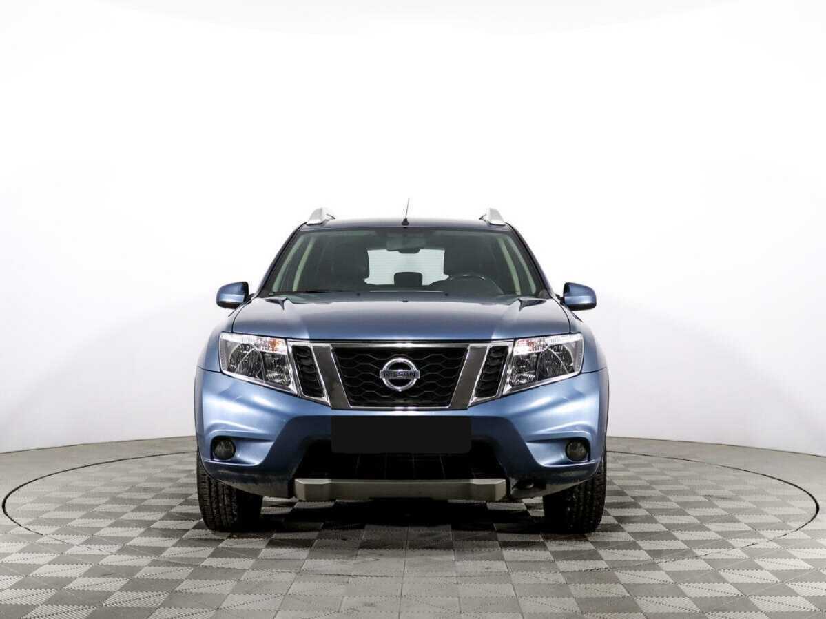 Ниссан Террано б/у, 2017, Автоматическая. Фото: #1