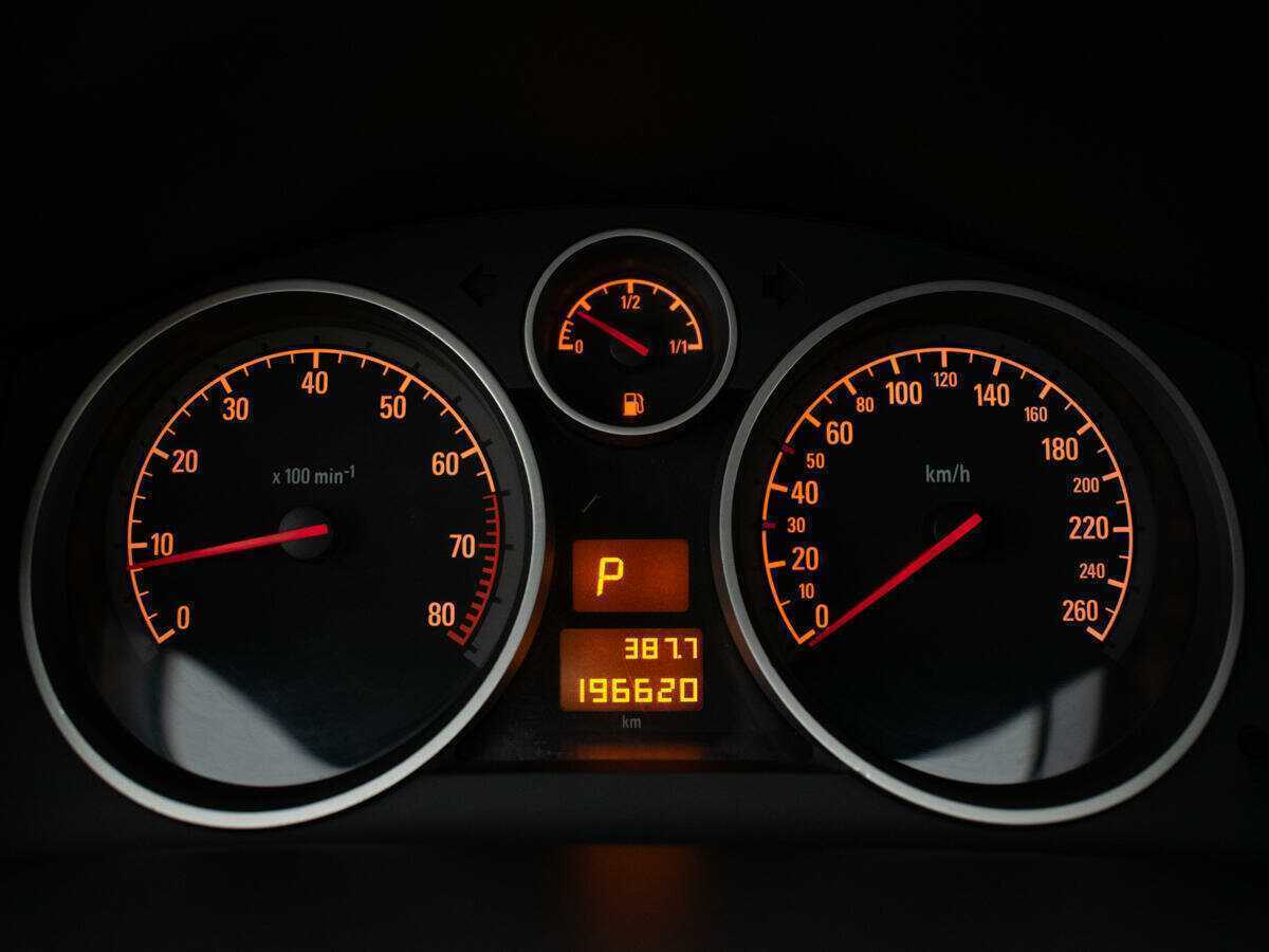 Опель Астра б/у, 2014, Автоматическая. Фото: #11