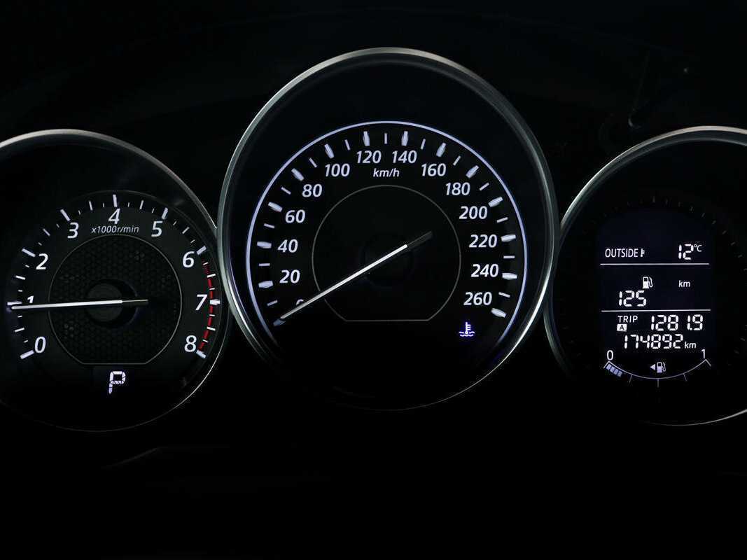 Мазда 6 б/у, 2014, Автоматическая. Фото: #9