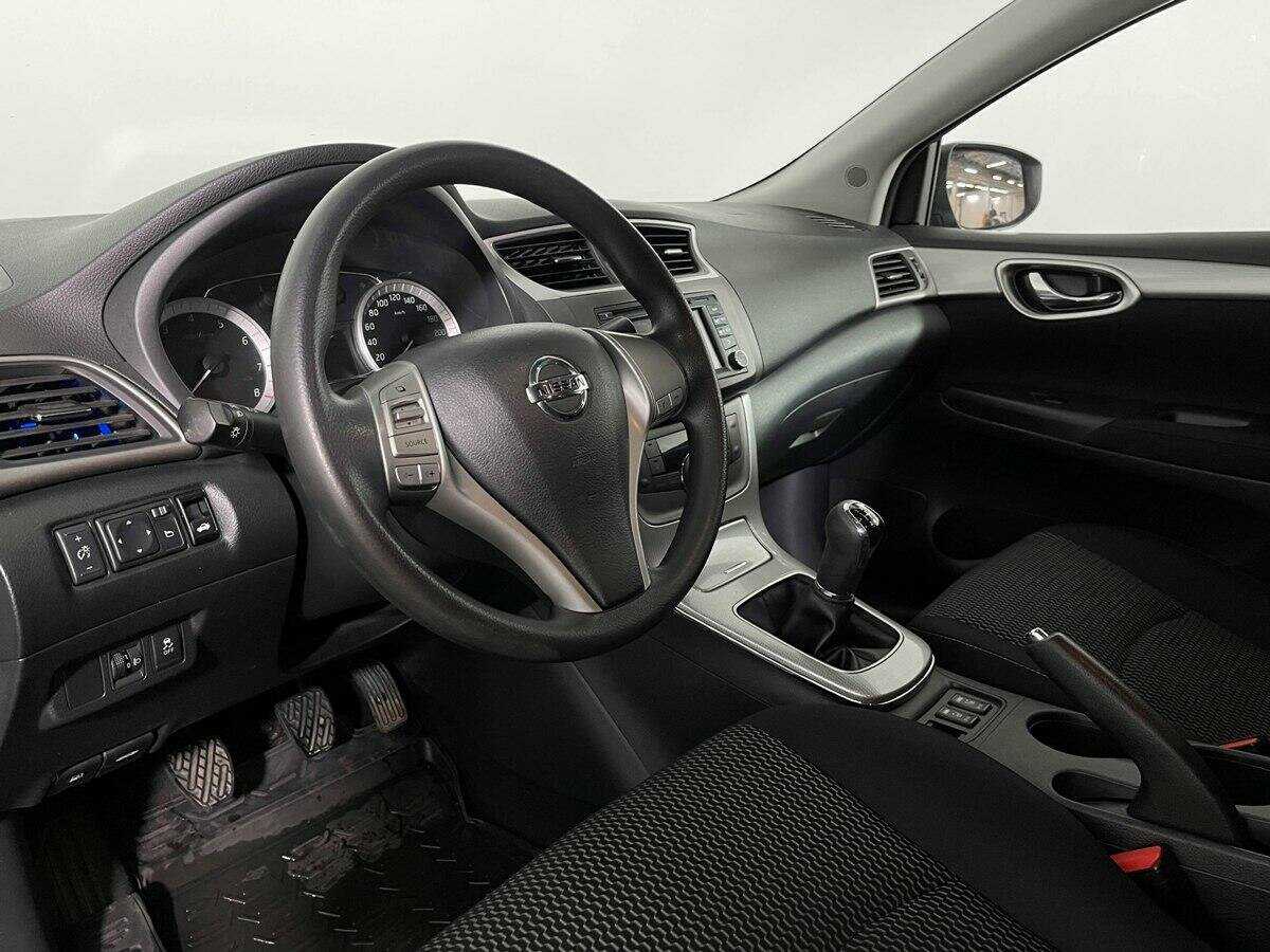 Ниссан Сентра б/у, 2015, Механическая. Фото: #12