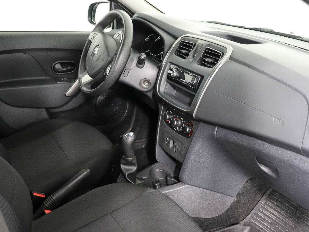 Рено Сандеро б/у, 2015, Механическая. Фото: #8