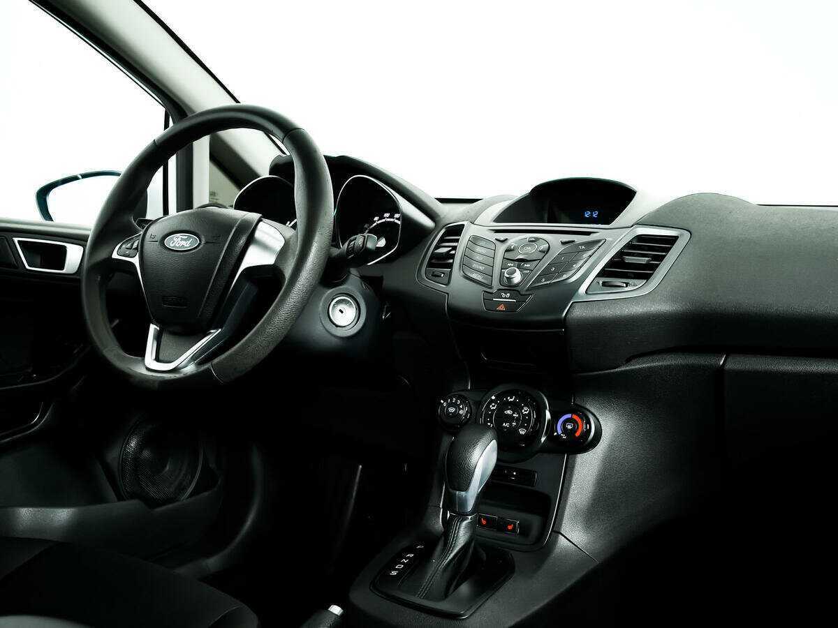 Форд Фиеста б/у, 2016, Роботизированная. Фото: #8