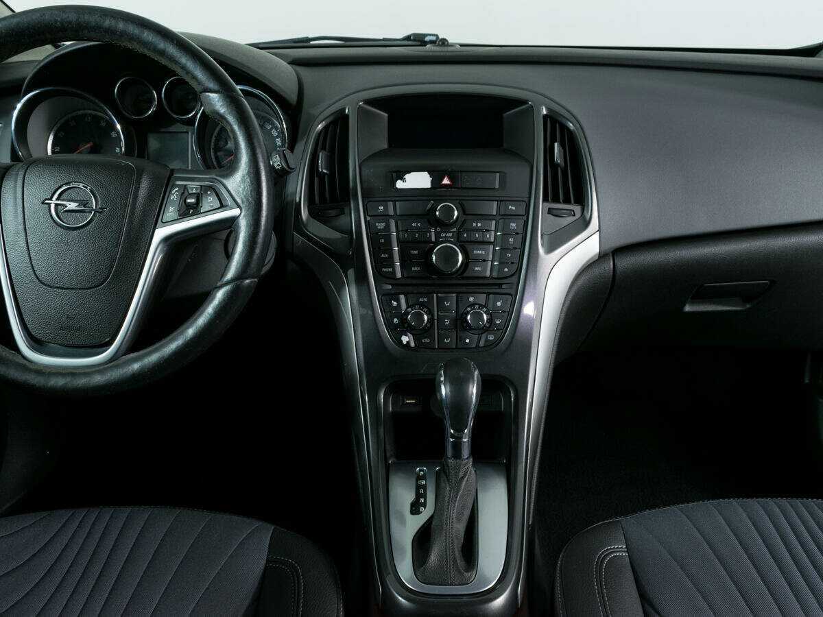 Опель Астра б/у, 2013, Автоматическая. Фото: #8