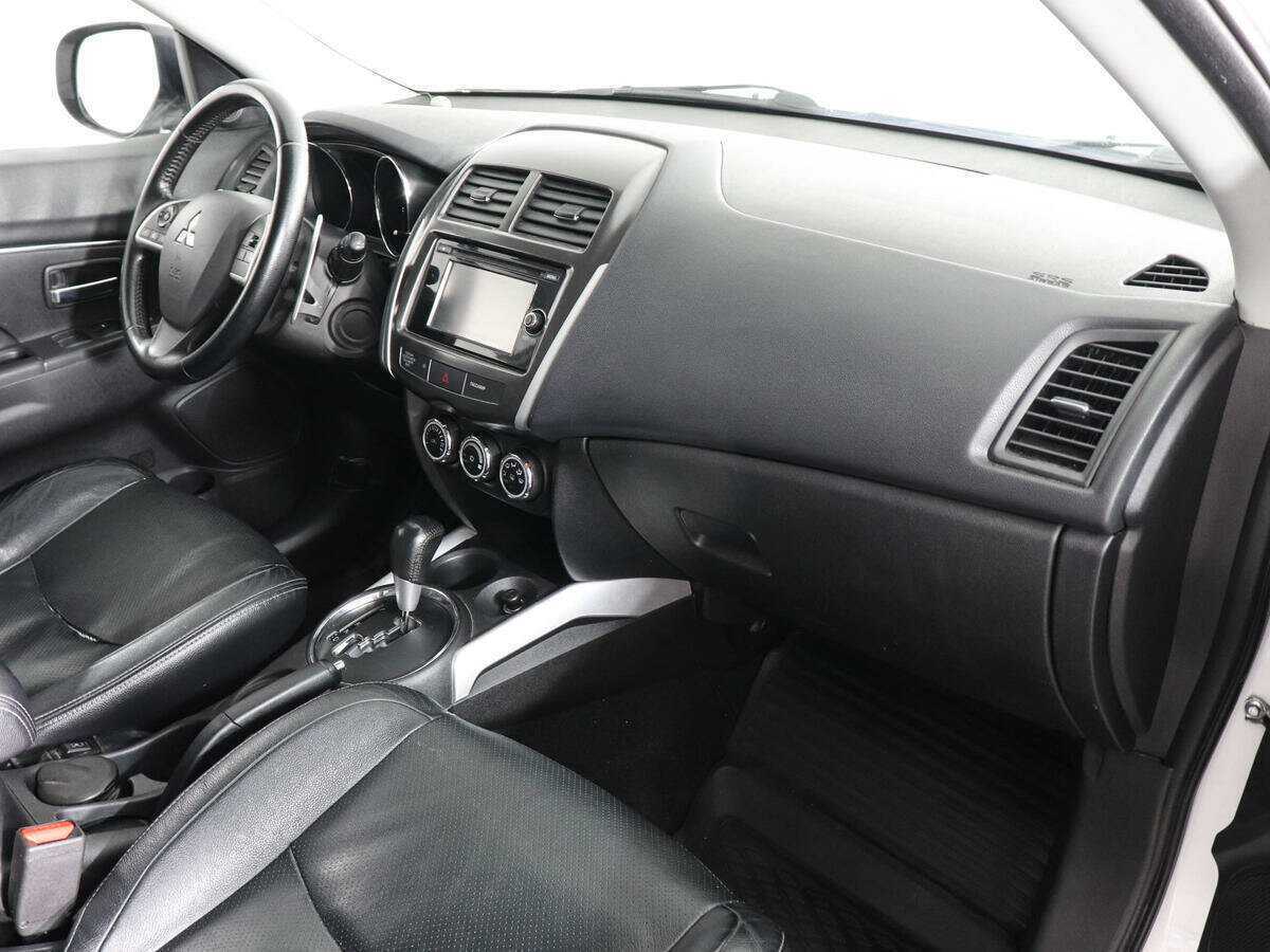 Митсубиши АС-Икс б/у, 2013, Вариатор. Фото: #9