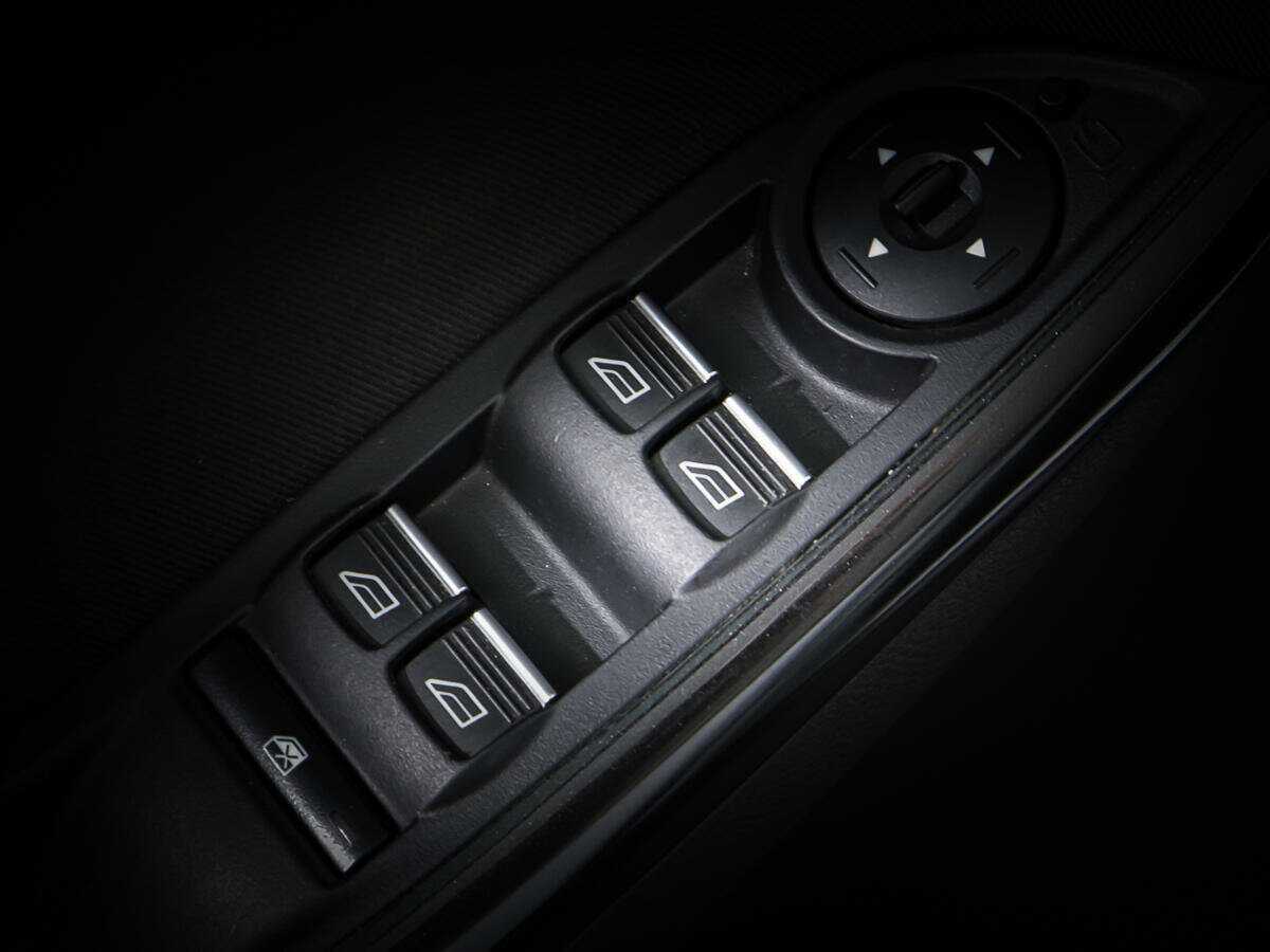 Форд Фокус б/у, 2015, Автоматическая. Фото: #17