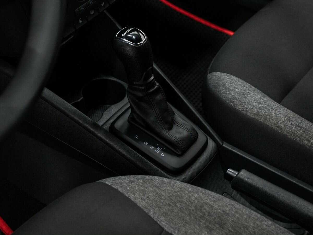 Шкода Рапид б/у, 2021, Автоматическая. Фото: #17