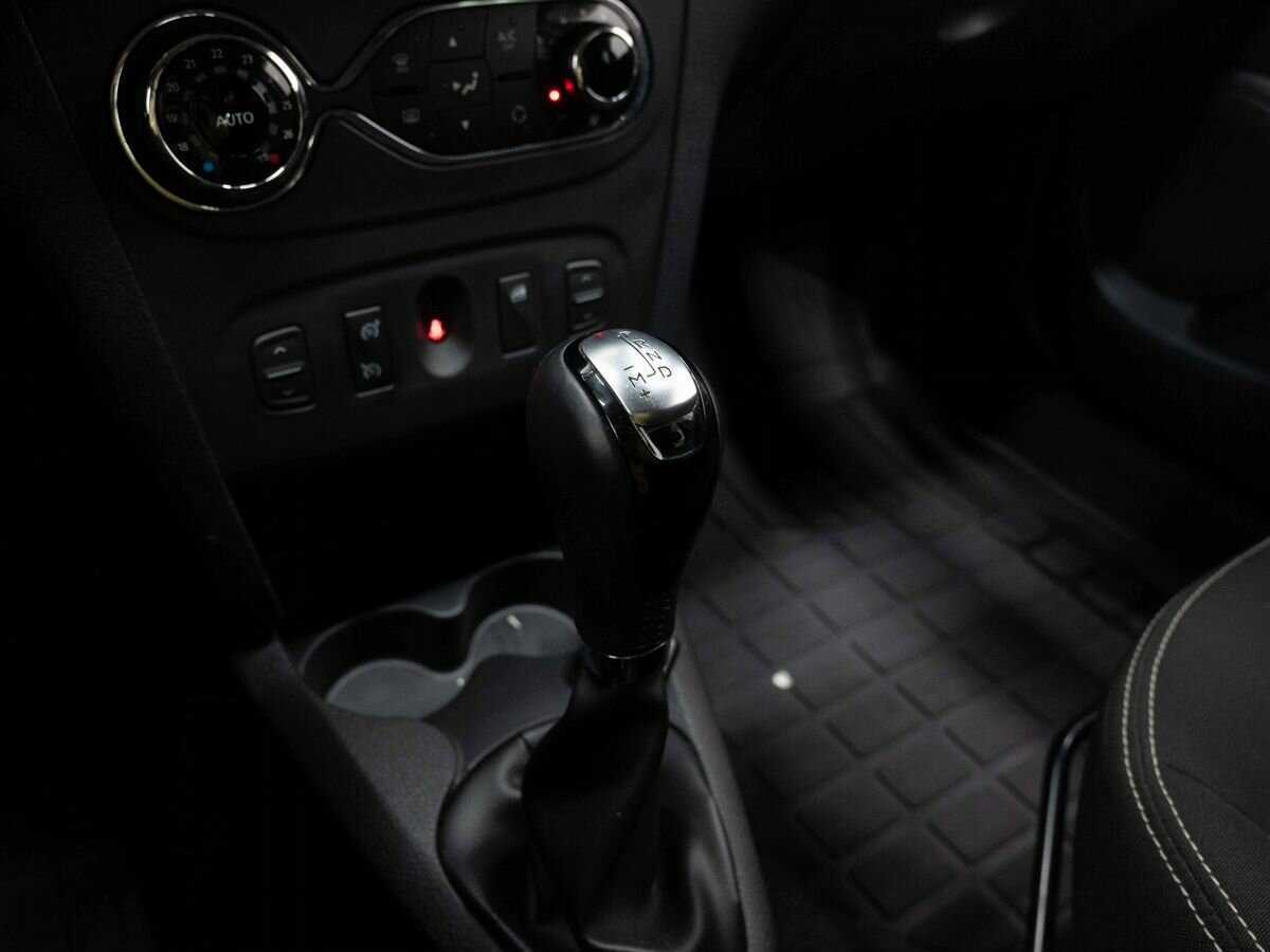 Рено Сандеро б/у, 2017, Автоматическая. Фото: #19