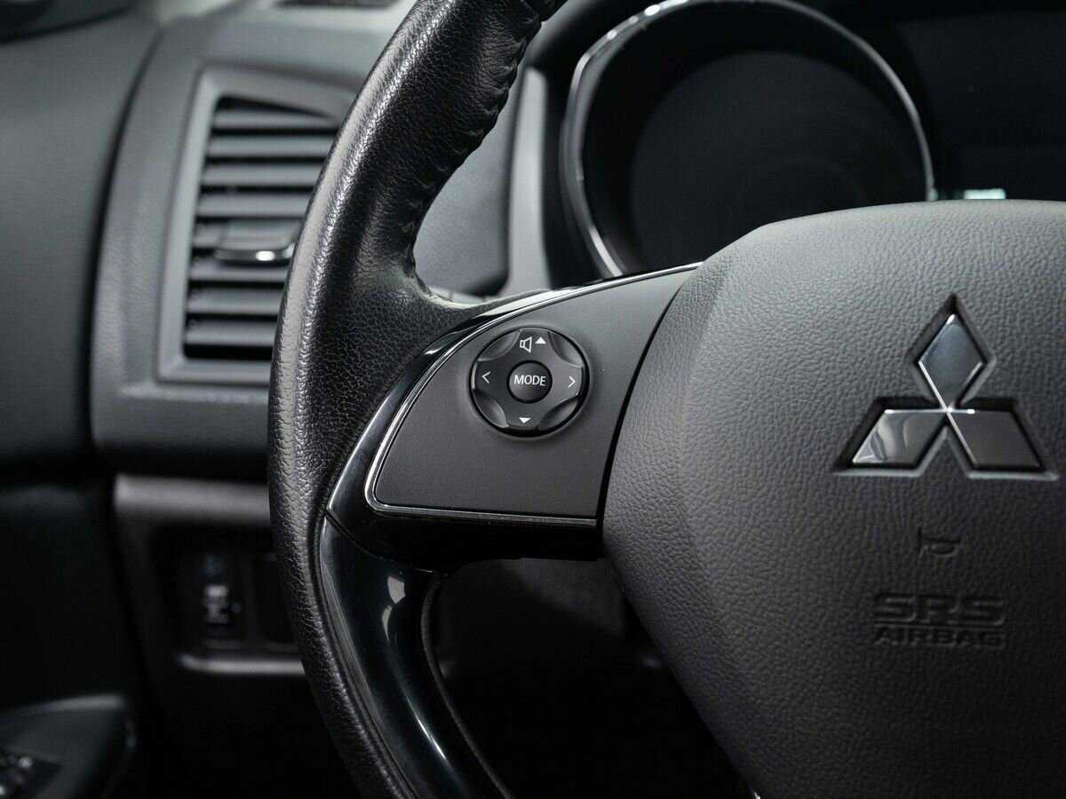 Митсубиши АС-Икс б/у, 2018, Механическая. Фото: #15