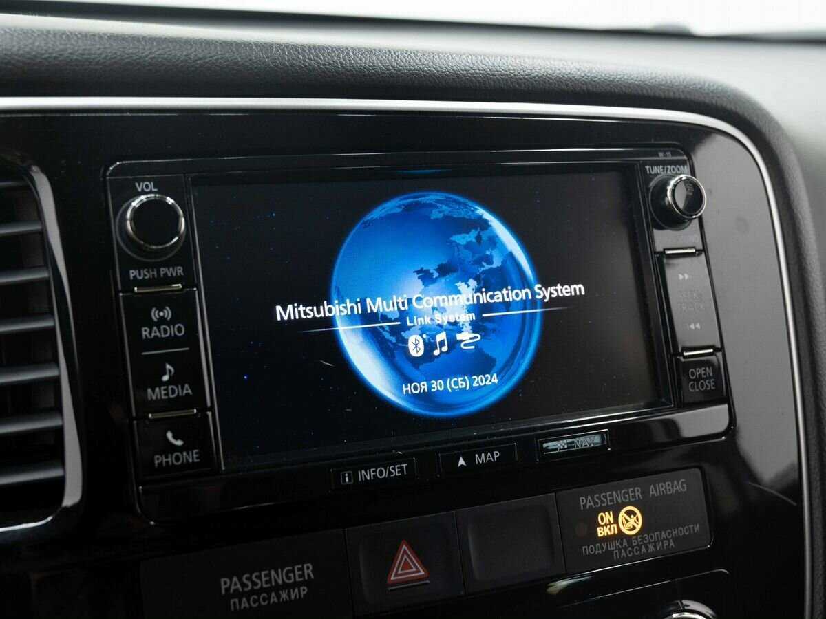 Митсубиши Оутлэндер б/у, 2016, Вариатор. Фото: #21