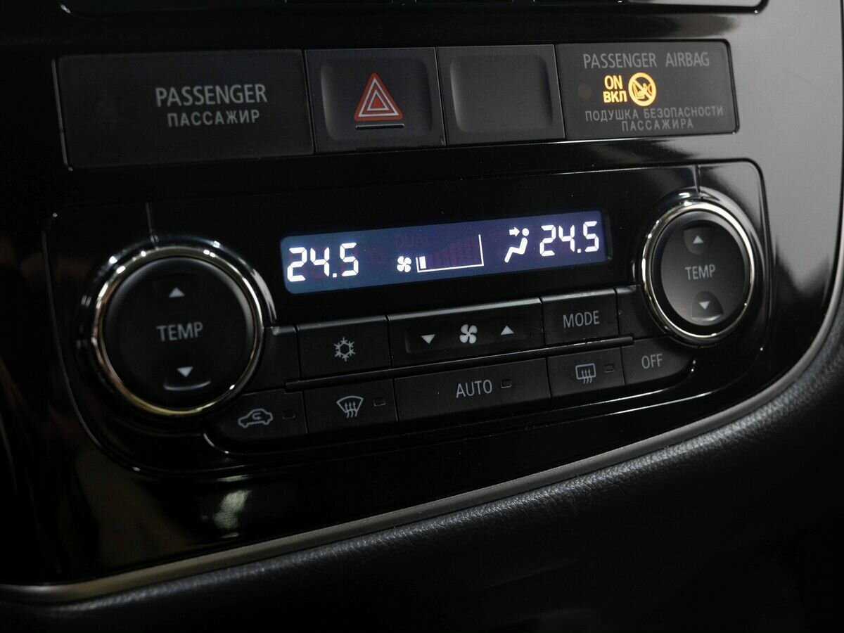 Митсубиши Оутлэндер б/у, 2016, Вариатор. Фото: #22