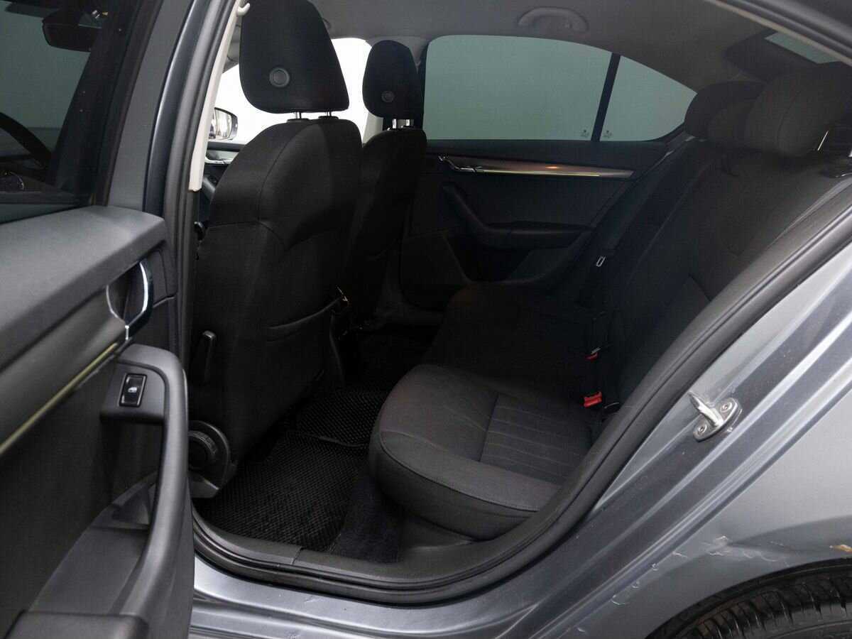 Шкода Октавия б/у, 2019, Роботизированная. Фото: #8