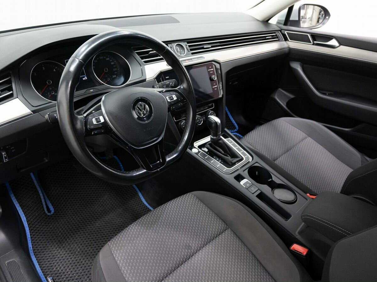 Фольксваген Пассат б/у, 2017, Роботизированная. Фото: #9