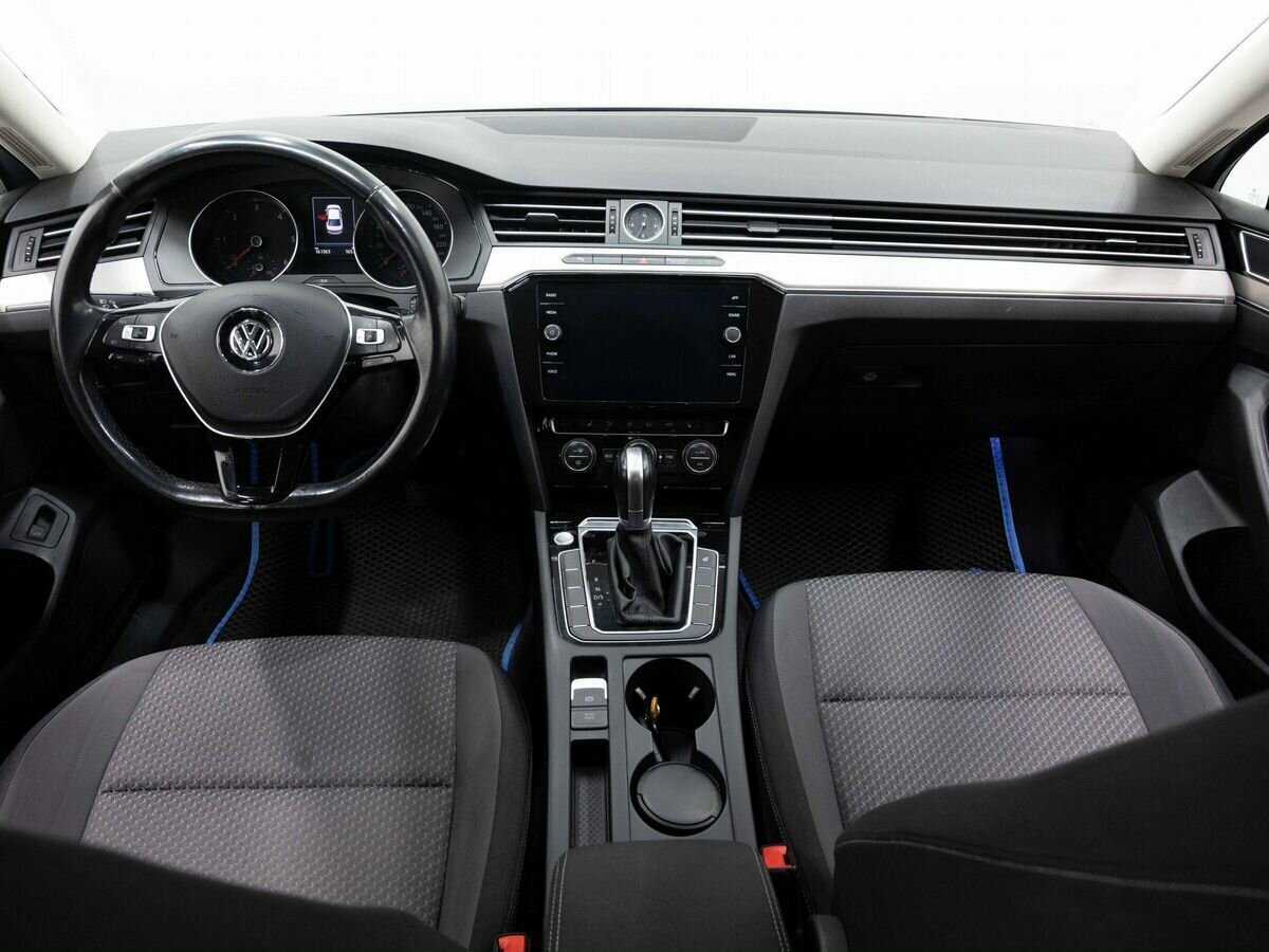 Фольксваген Пассат б/у, 2017, Роботизированная. Фото: #13