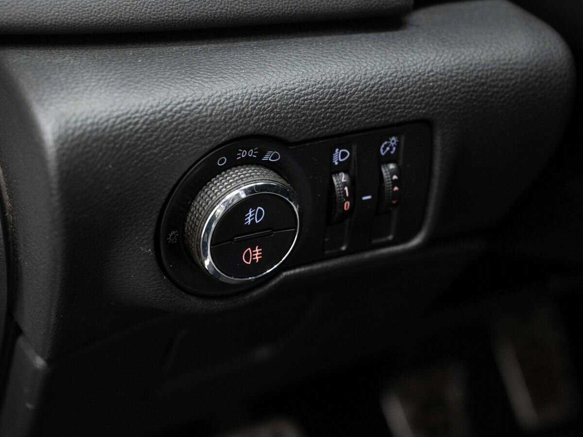 Опель Астра б/у, 2013, Механическая. Фото: #17