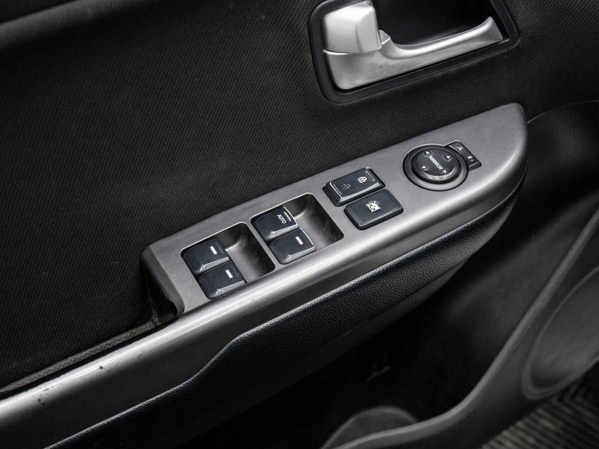 Киа Рио б/у, 2015, Механическая. Фото: #15