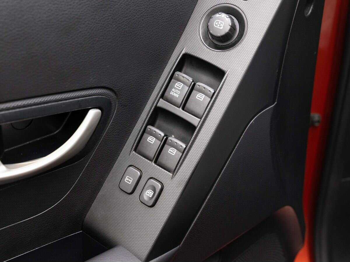 Сан-Ён Актион б/у, 2013, Механическая. Фото: #17