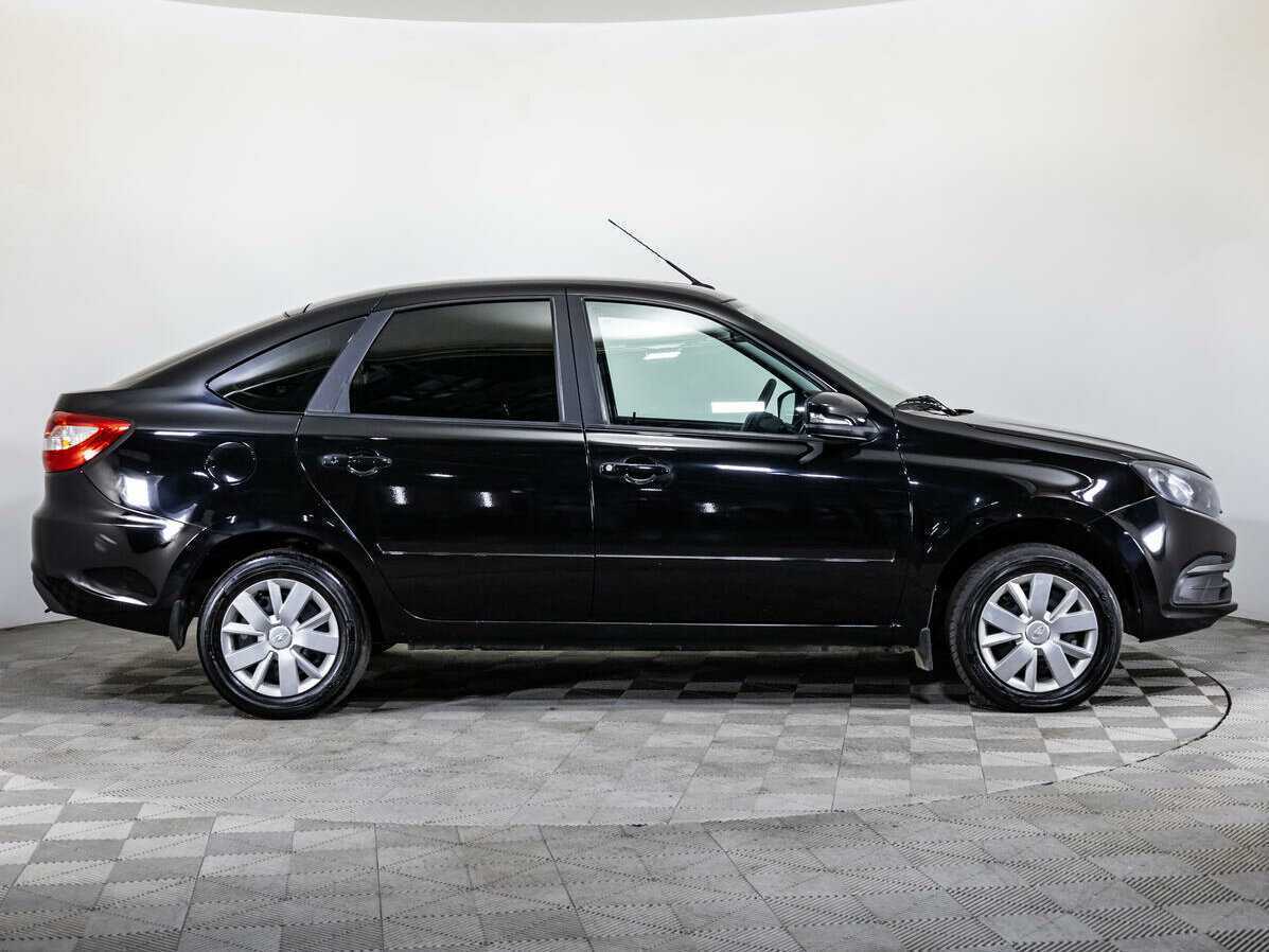 Лада (ВАЗ) Гранта б/у, 2022, Механическая. Фото: #3