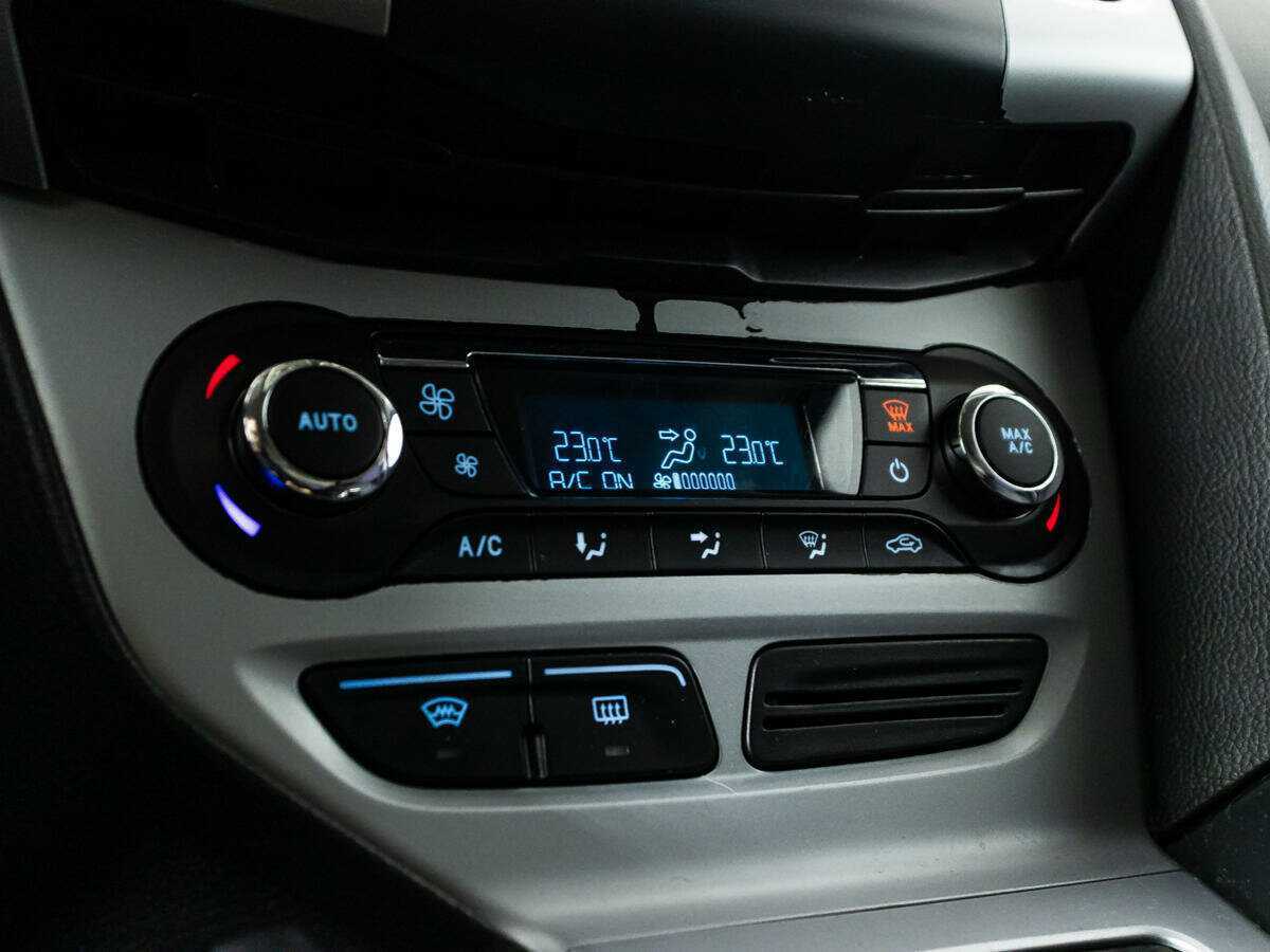 Форд Фокус б/у, 2012, Роботизированная. Фото: #15