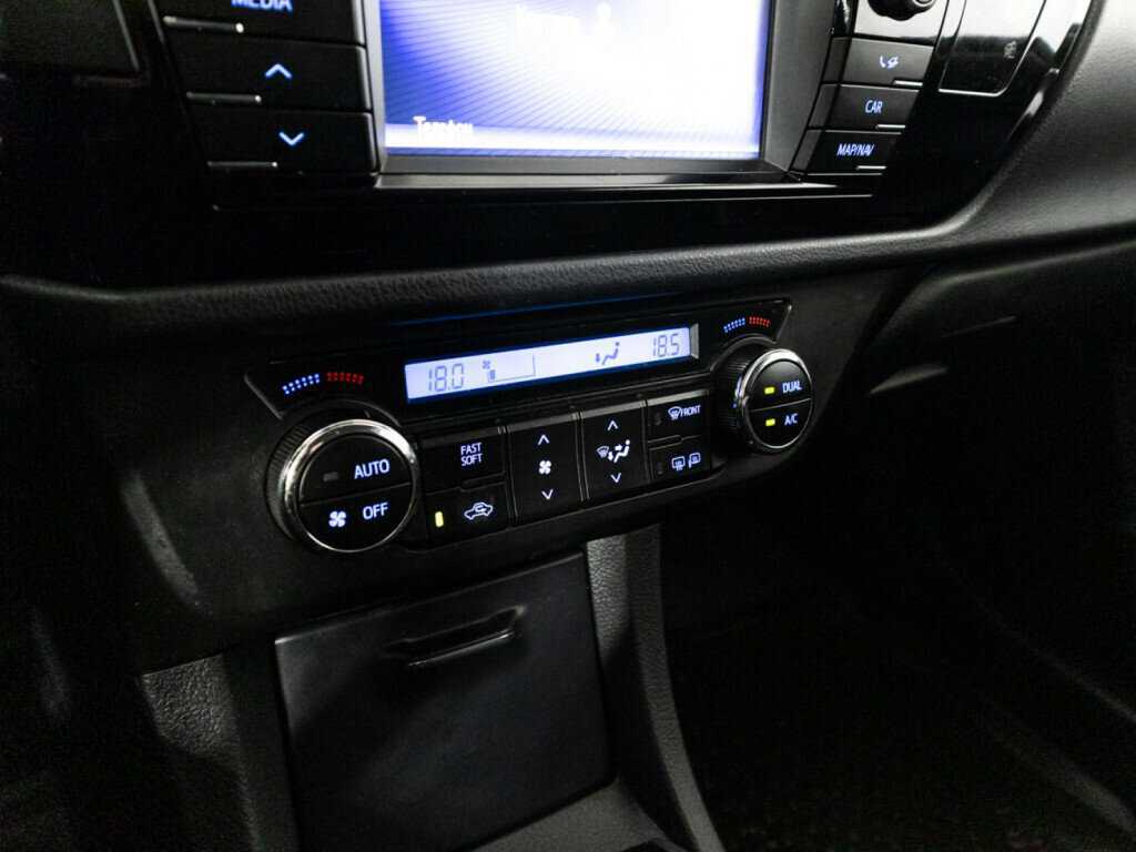 Тойота Королла б/у, 2014, Вариатор. Фото: #15