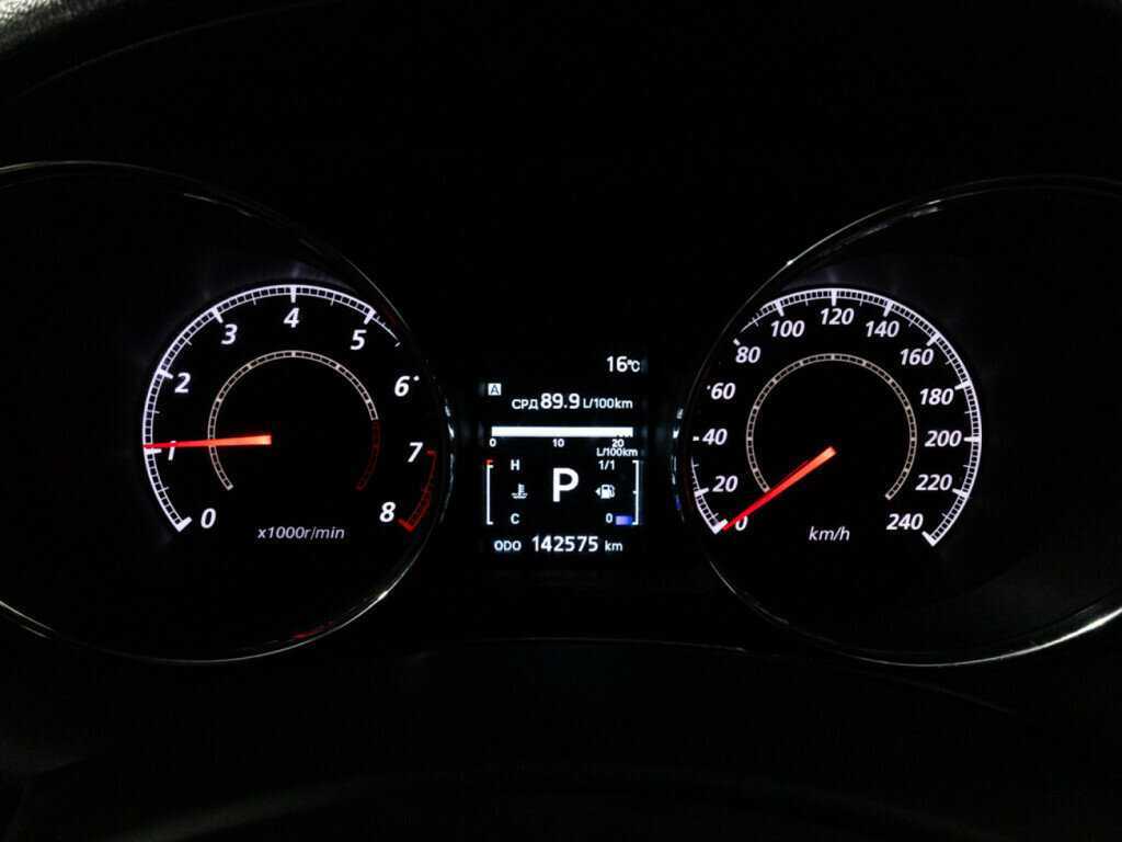 Митсубиши АС-Икс б/у, 2014, Вариатор. Фото: #11