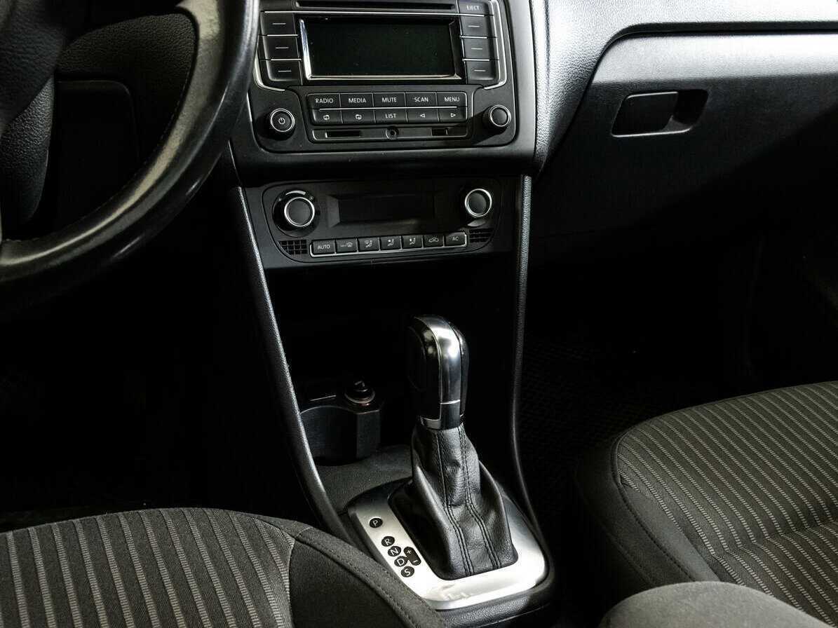 Фольксваген Поло б/у, 2013, Автоматическая. Фото: #9