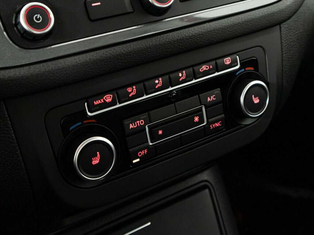 Фольксваген Тигуан б/у, 2012, Роботизированная. Фото: #15