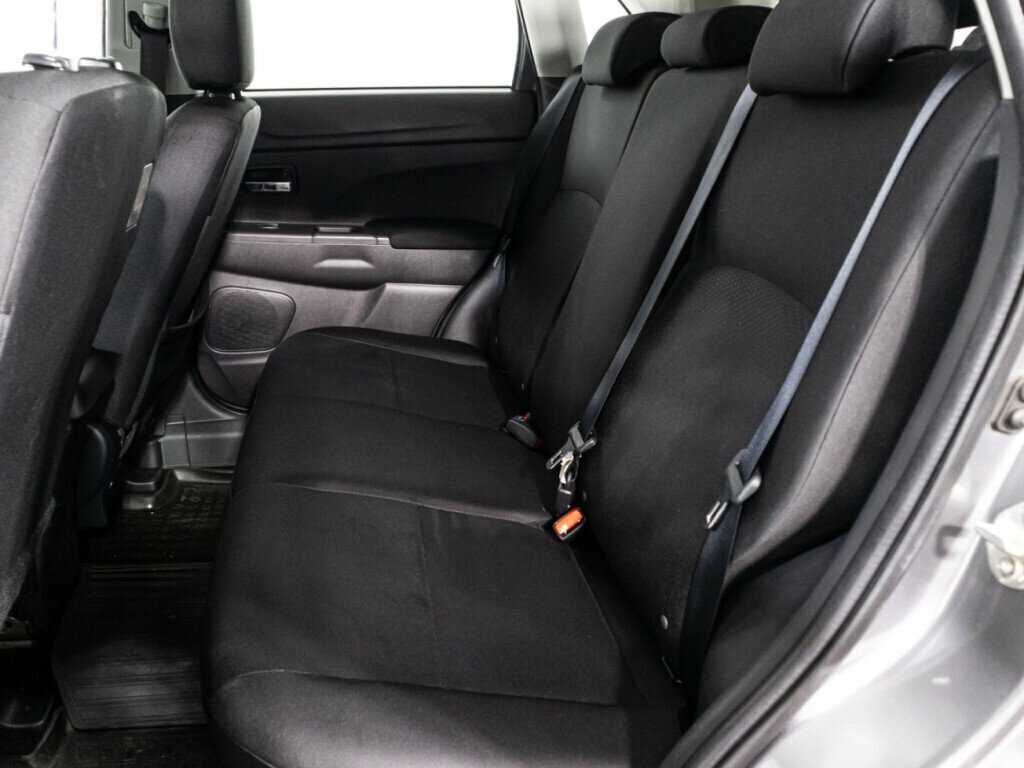 Митсубиши АС-Икс б/у, 2013, Механическая. Фото: #9