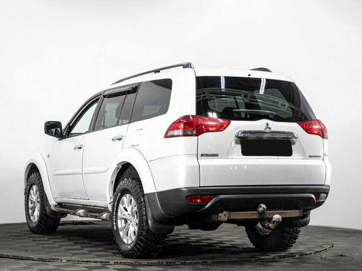 Митсубиши Паджеро Спорт б/у, 2014, Автоматическая. Фото: #5