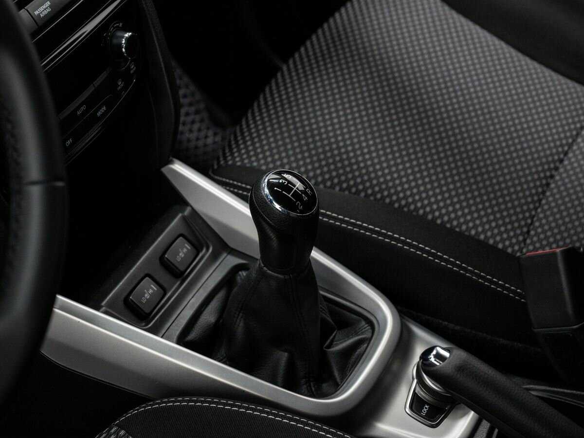 Сузуки Витара б/у, 2015, Механическая. Фото: #17