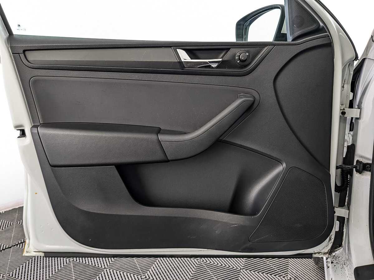 Шкода Рапид б/у, 2019, Автоматическая. Фото: #16