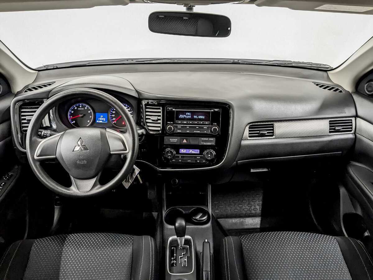 Митсубиши Оутлэндер б/у, 2015, Вариатор. Фото: #13