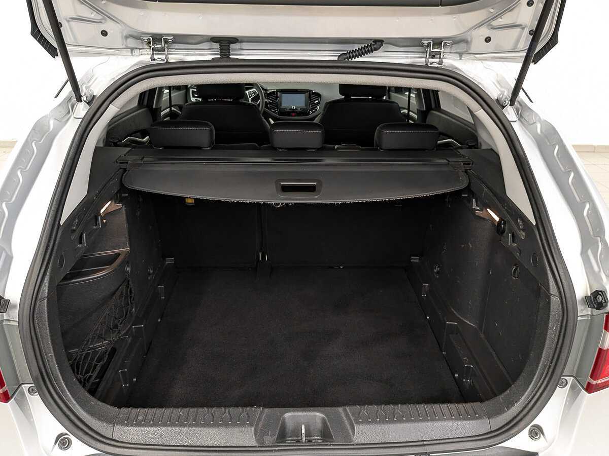 Лада (ВАЗ) Веста б/у, 2018, Роботизированная. Фото: #9